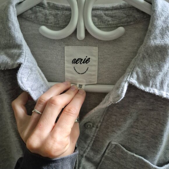 Grey AERIE shirt - Picture 2 of 3